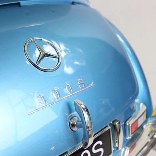 Elbil Mercedes 300S Classic 12V - Ljusblå metallic