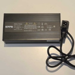 Laddare 60V 5A till Elmoped Evolite E3
